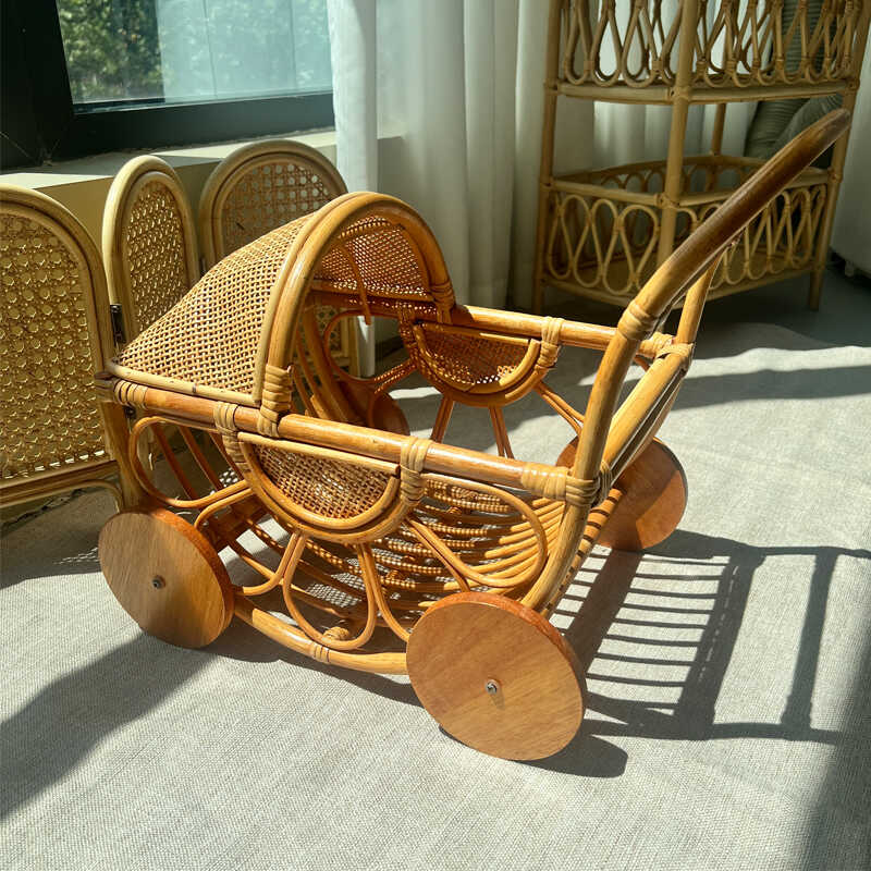 Woven Rattan Baby Stroller Vin - Baby Nursery Vintage Decor recension och pris
