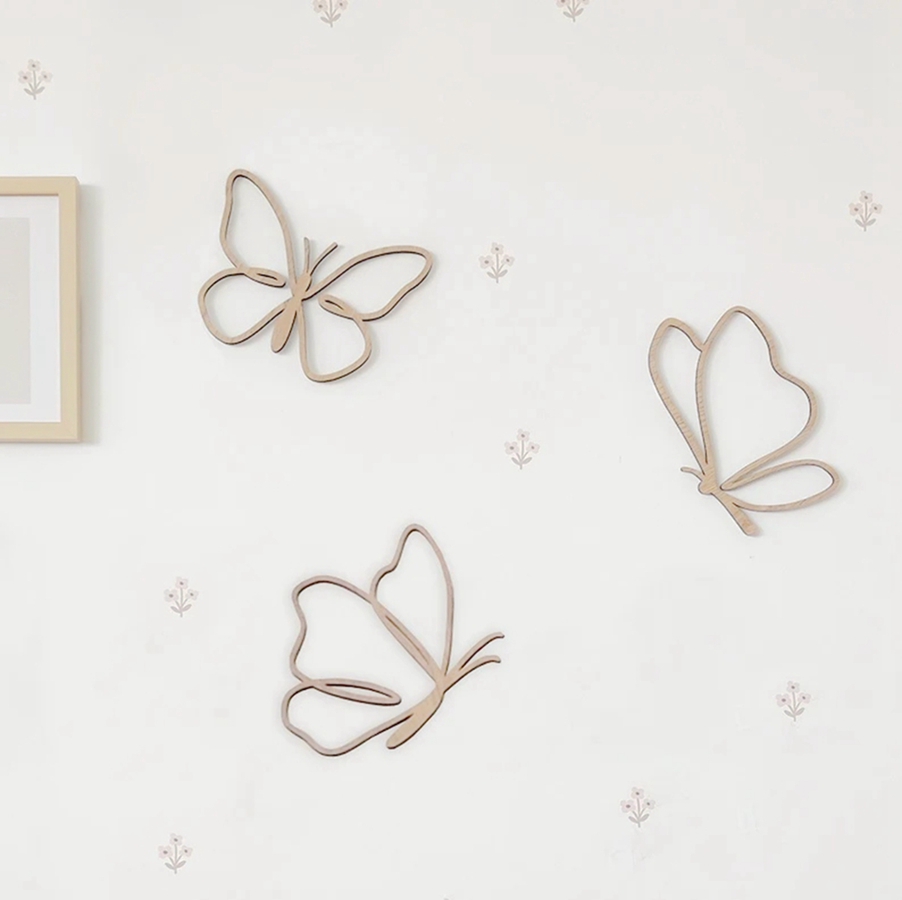 Wooden Butterflies Sign, Woode - Baby Nursery Design recension och pris